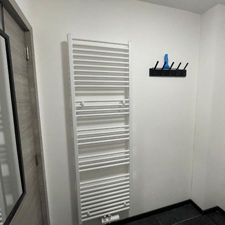 Ferienwohnung Le Pre Sous L Eau - Moderna Anhée Exterior foto