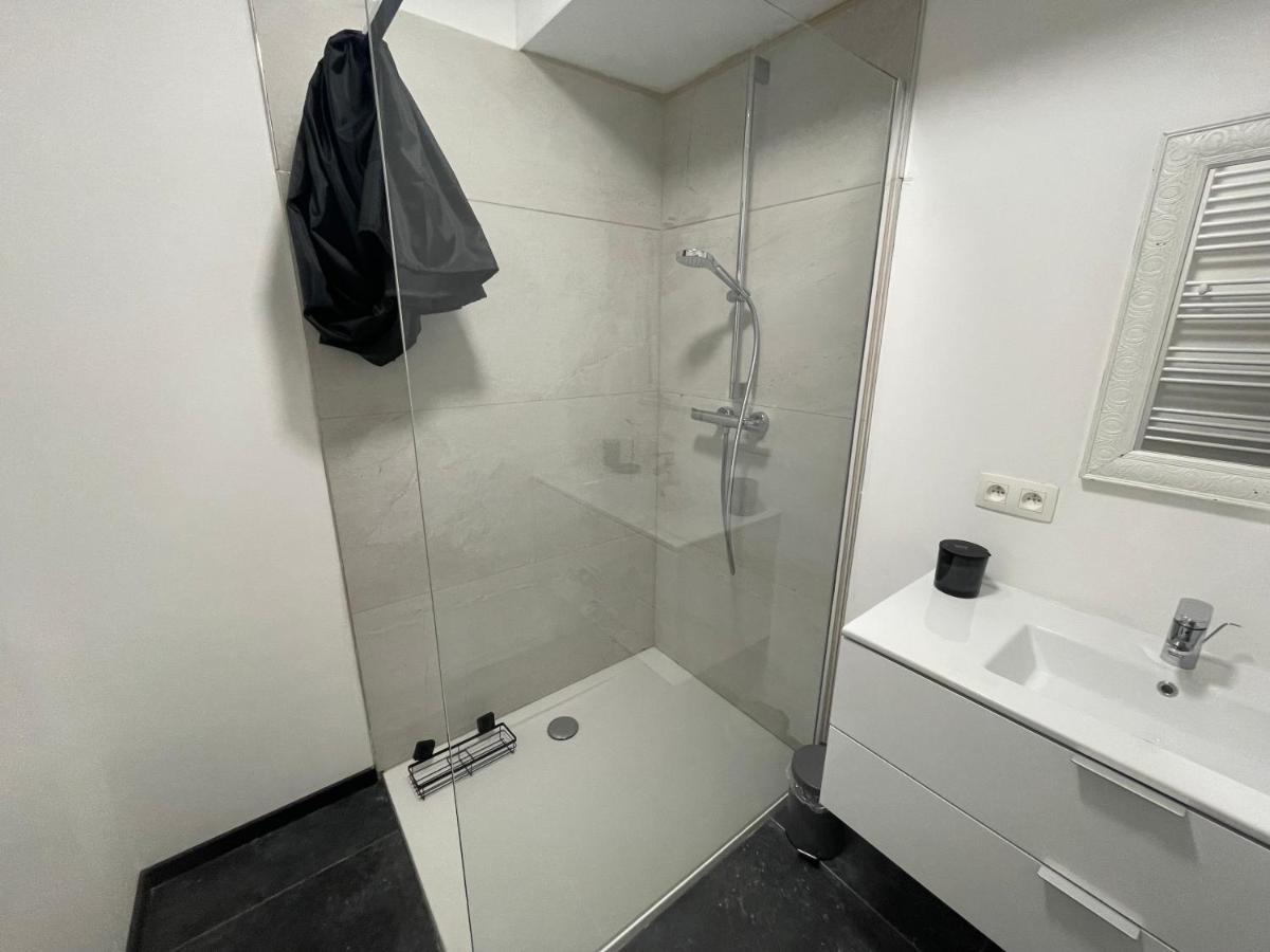 Ferienwohnung Le Pre Sous L Eau - Moderna Anhée Exterior foto